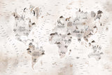 Tapet Personalizat Micii Exploratori cu harta lumii cu animale si palmieri in nuante de alb murdar - WHITE MAP
