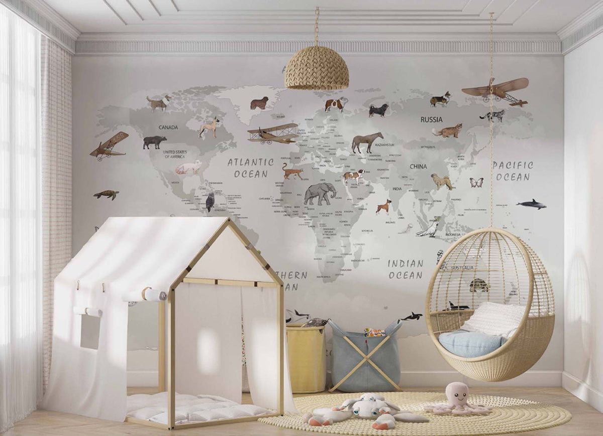 Tapet Personalizat Micii Exploratori cu harta lumii pentru copii cu animale si avioane in nuante de gri deschis - LIGHT GREY CONTINENTS