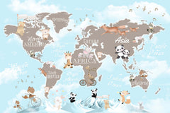 Tapet Personalizat Micii Exploratori cu continente si animalute ilustrate intr-un peisaj de iarna cu munti inzapeziti - BABY ANIMALS WINTER MAP