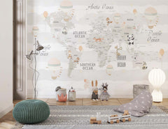 Tapet Personalizat Micii Exploratori cu harta lumii pentru copii si fundal in dungi grej - GREJ STRIPES MAP