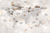 Tapet Personalizat Micii Exploratori cu harta lumii cu vegetatie si avioane pe un fundal gri deschis - SPARKLE GREY MAP
