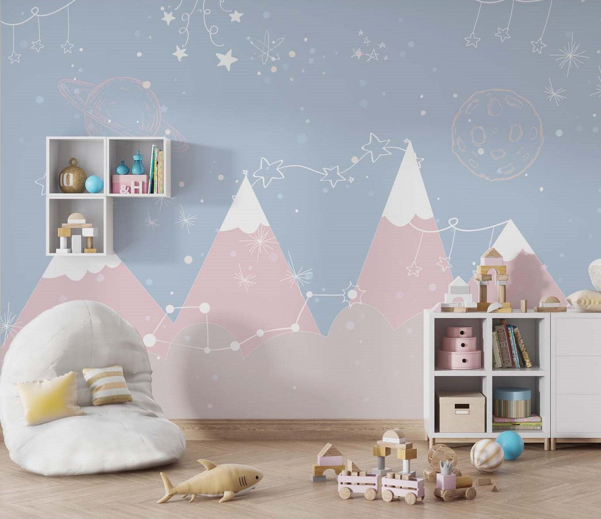 Tapet Personalizat Inspiratie Scandinava pentru Copii cu munti roz, cer albastru, planete si constelatii - PINK STARRY MOUNTAINS