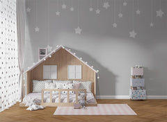 Tapet Personalizat Inspiratie Scandinava pentru Copii cu fundal gri si stele albe cazatoare - HANGING STARS