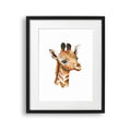 Tablou cu rama pentru copii ilustrand un pui de girafa care arata inocenta si frumusetea acestui animal giraffe gaze