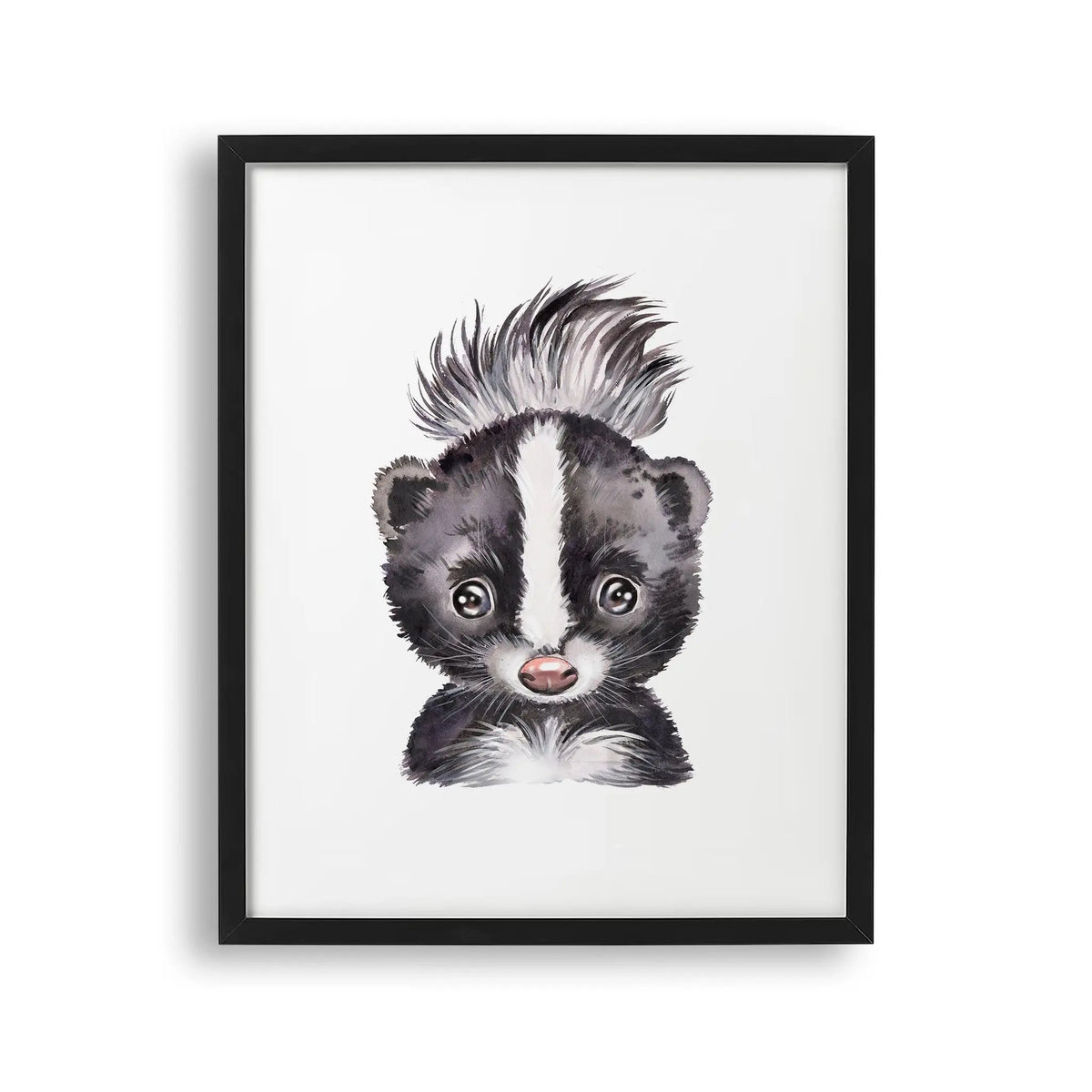 Tablou cu rama pentru copii care ilustreaza un pui de sconcs pictat cu acuarela baby skunk