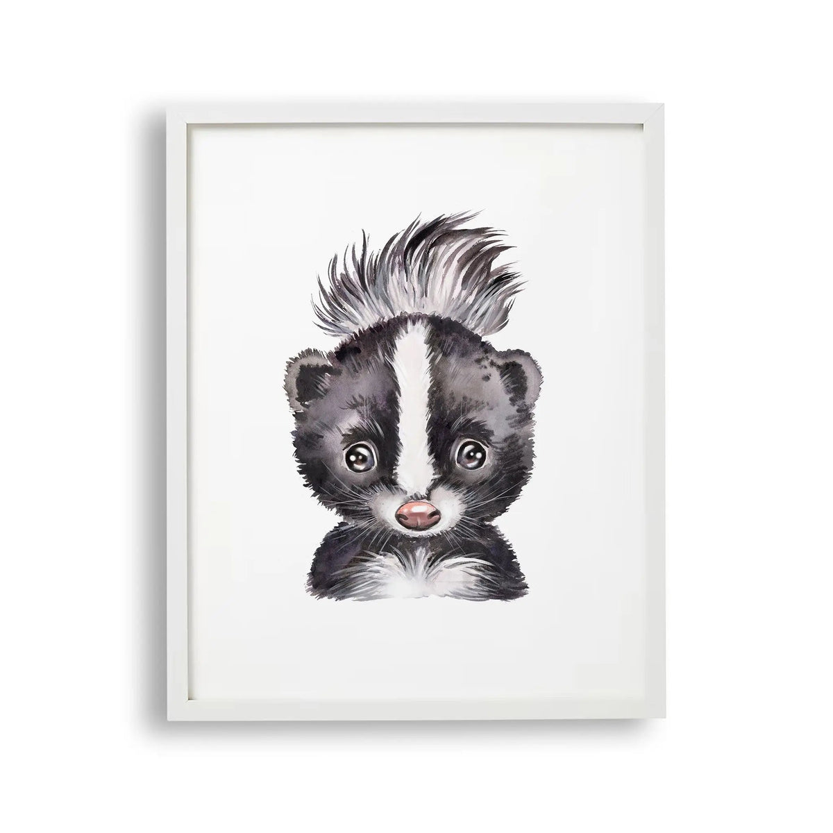 Tablou cu rama pentru copii care ilustreaza un pui de sconcs pictat cu acuarela baby skunk