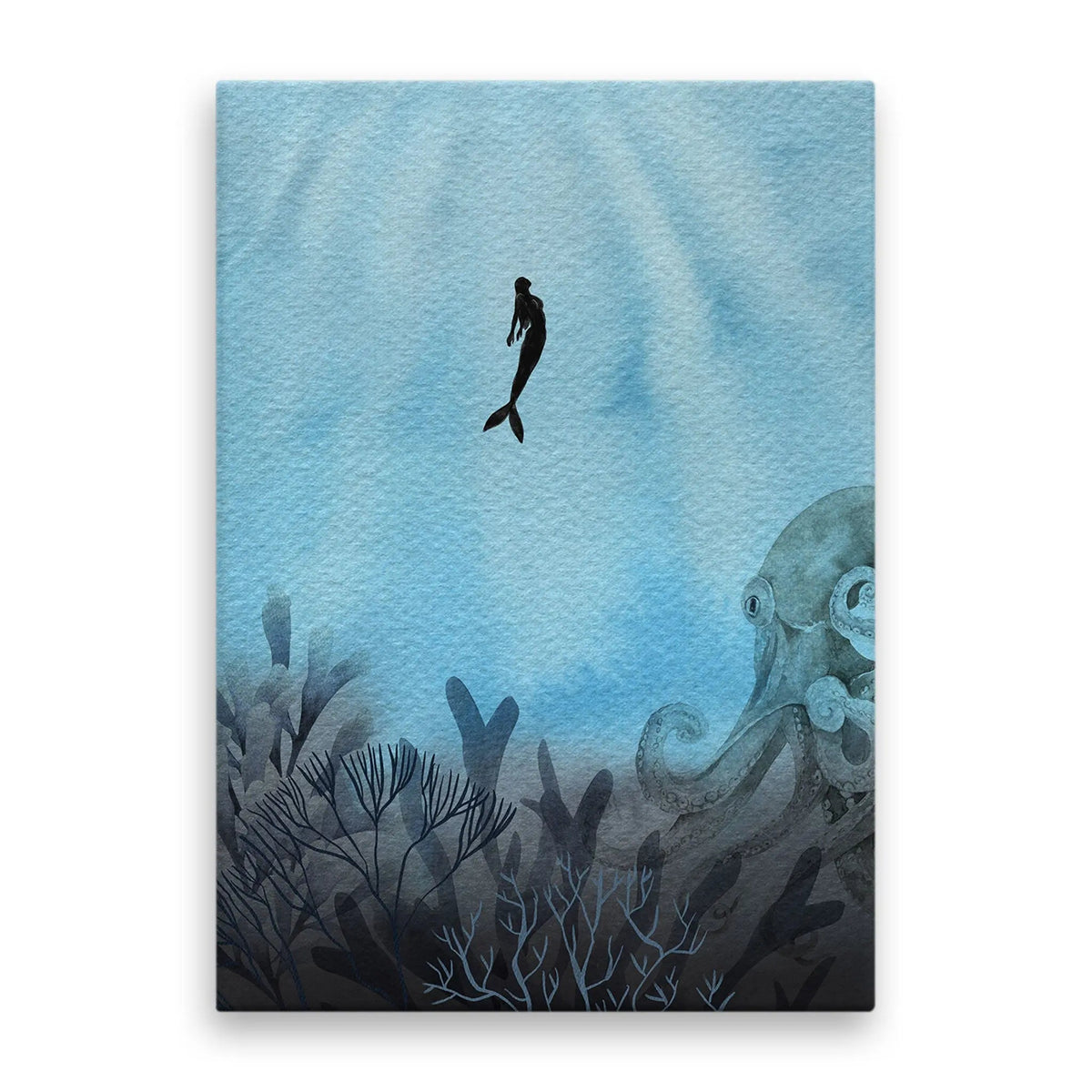Tablou canvas pentru copii ilustreaza o sirena care inoata printre corali in adancul marii albastre creand o imagine plina de culoare si magie underwater magic